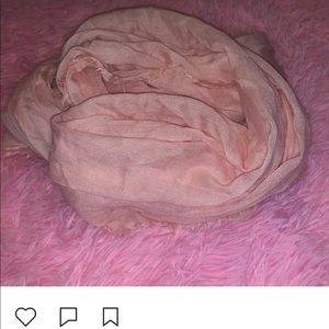 Ight pink fashion scarf